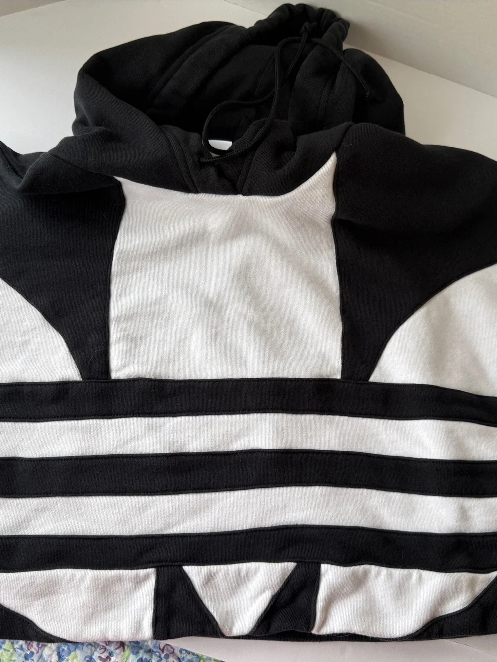 adidas Black and White Large Logo Cropped Hoodie - Picture 10 of 11